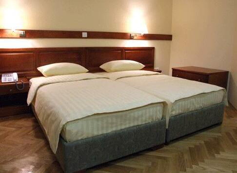 Hotel Vila Vrbas - Photo2