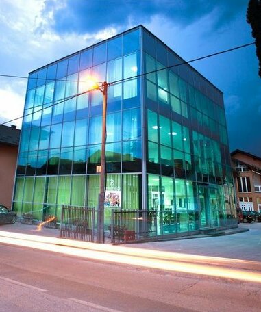Photo 4