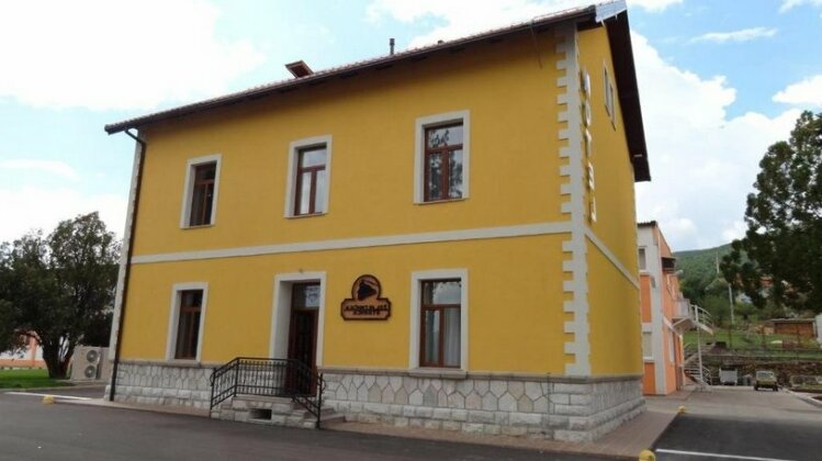 Hotel Dijamant