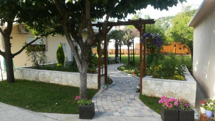 Riverside Guesthouse Capljina - Photo3