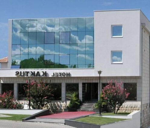 Hotel Kaktus - Photo2