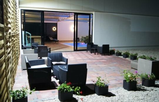 Boutique Hotel Ukus - Photo2