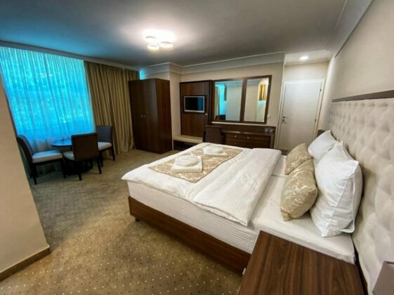 Hotel Turist 98 - Photo4