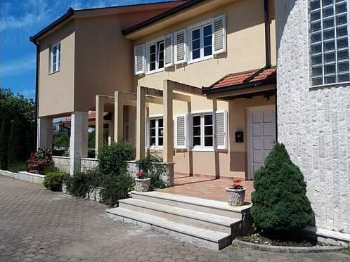Villa Zovko