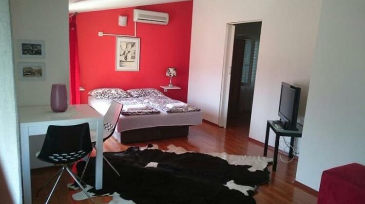 Apartments Thea - Photo2