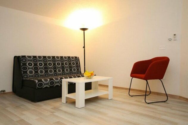 Central Located Guest House - Photo3