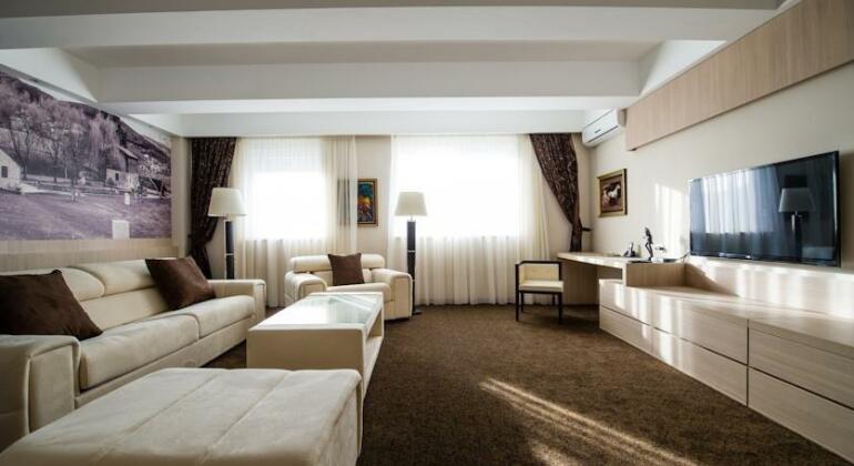 City Hotel Mostar - Photo3