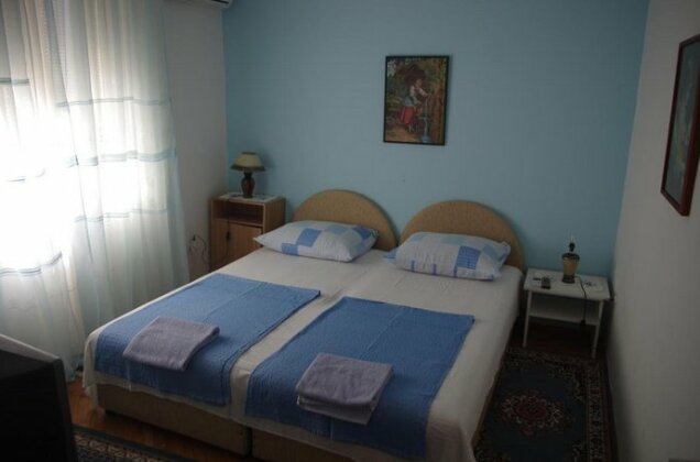 Guesthouse Denino - Photo2