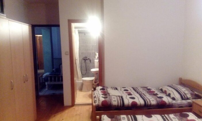 Guesthouse Guma - Photo4