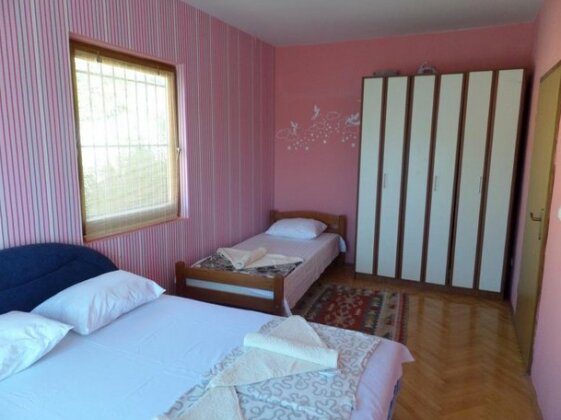 Holiday Home Iris Mostar - Photo3