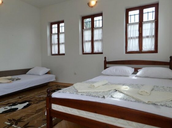 Holiday Home Iris Mostar - Photo5
