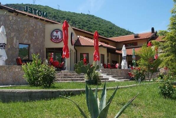Motel M17 - Photo2