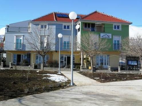 Motel Sunce