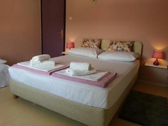 ZiZi Guest House - Photo3