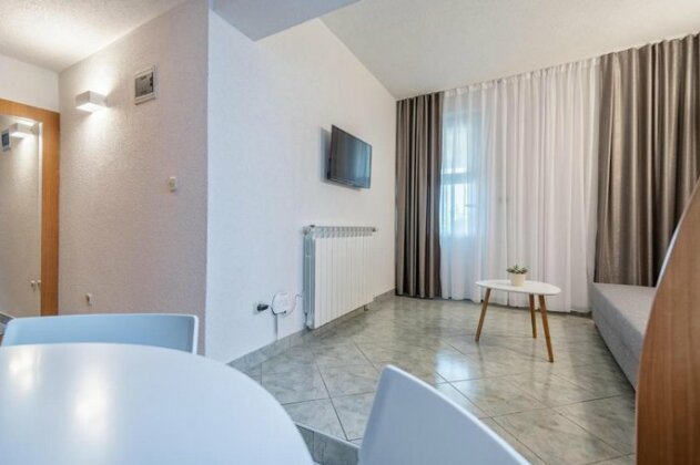 Apartmani Marieta - Photo3
