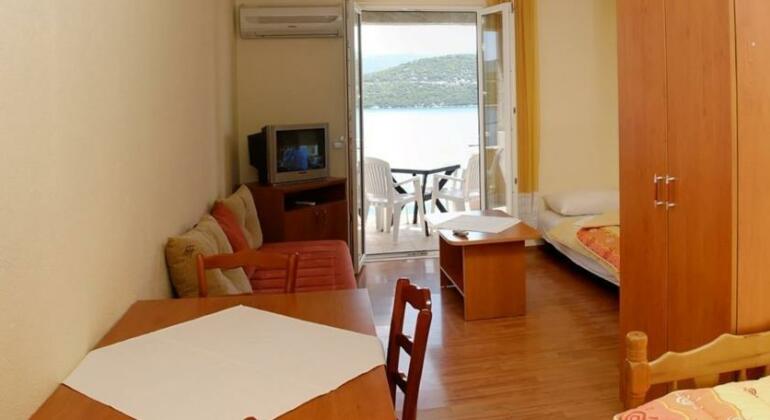 Apartments Martina Neum - Photo2