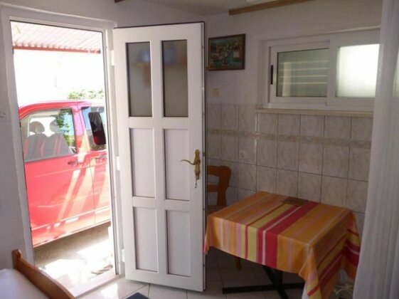 Studio Apartment Sanja 5 - Photo5