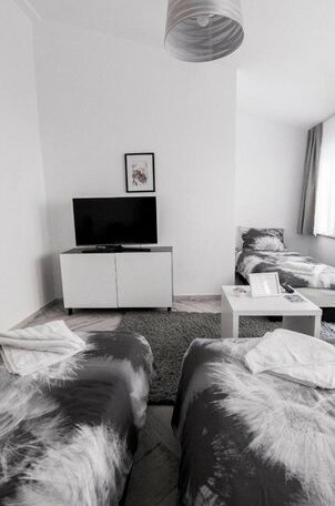 ADNA & AMNA Apartment Sarajevo - Photo2