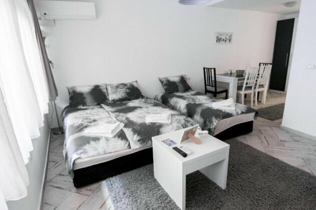 ADNA & AMNA Apartment Sarajevo - Photo3