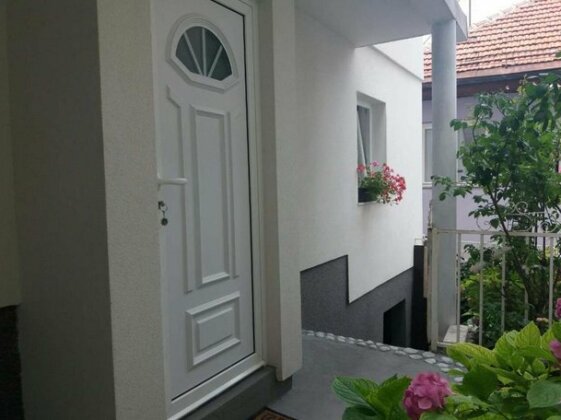 Apartman Lokum - Photo2