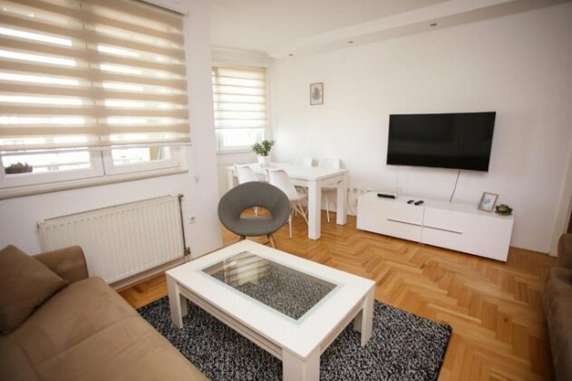 Apartmani Resident 21 - Photo4