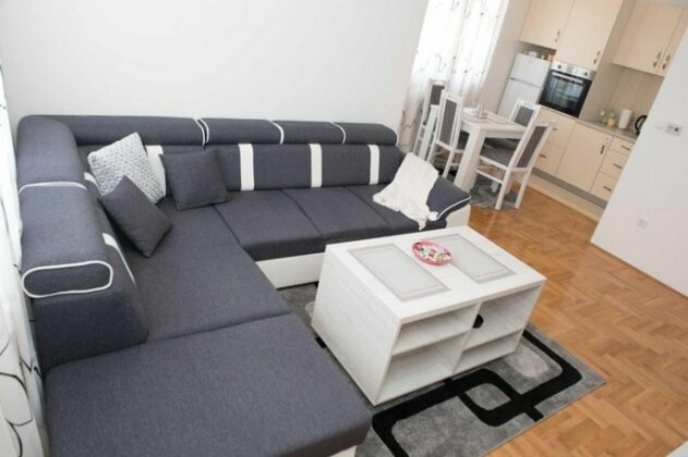 Apartment Gray - Photo2