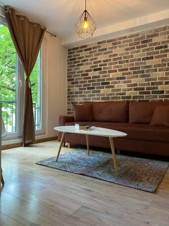 Art in Paradise Apartments - Photo3