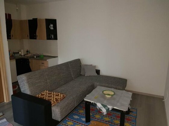 EM Apartment - Photo3