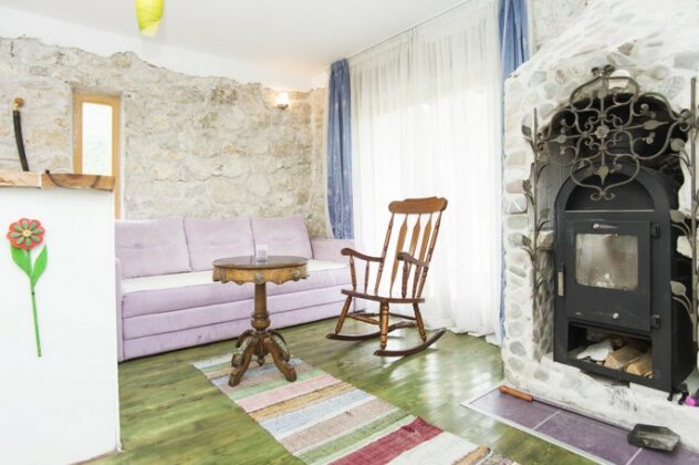Exo Log Cottage - Photo4