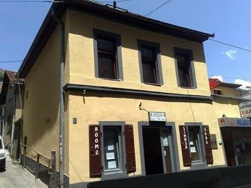 Photo 4
