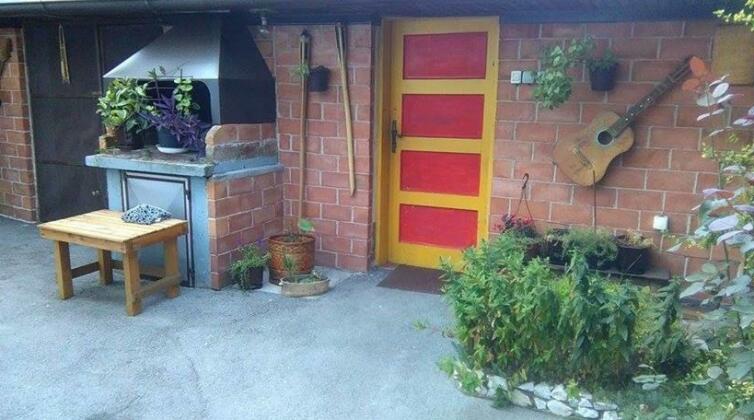 Guesthouse Almina - Photo2