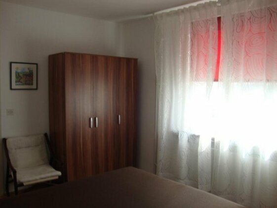 Hellena - Photo5