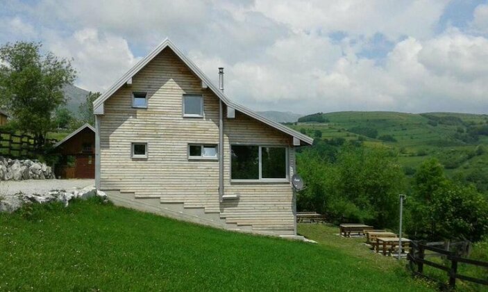 Holiday home Vila Bjelasnica - Photo2