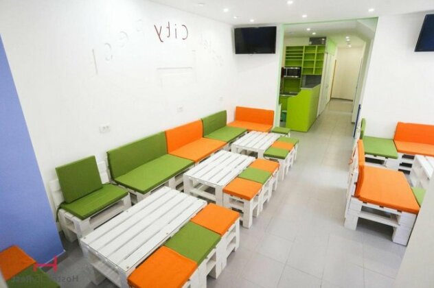 Hostel City Rest - Photo3
