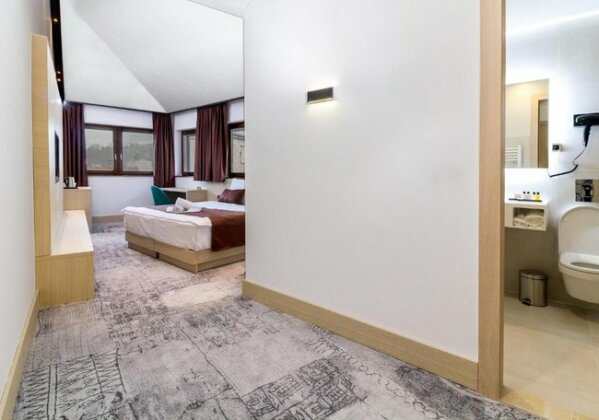 Hotel Boss Sarajevo - Photo2