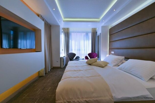 Hotel City One Diamond - Photo4