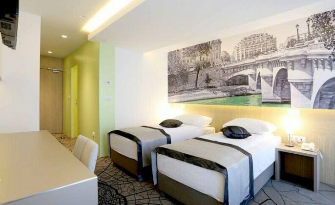 Hotel Grad - Photo2