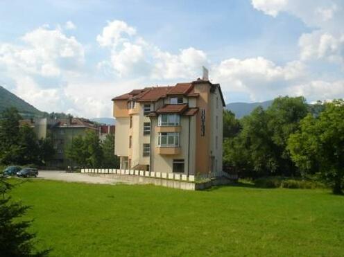 Hotel Seos - Photo2