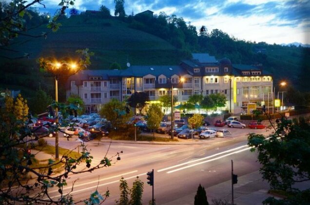 Hotel Sunce Sarajevo - Photo2
