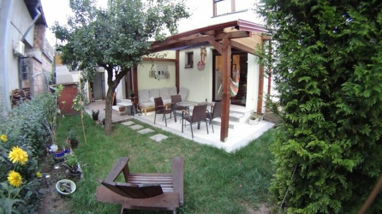 Ilidza Holiday Home - Photo2