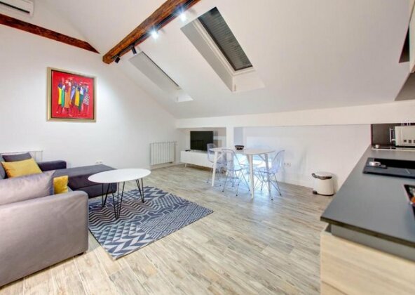 Lofty apartments - Photo2