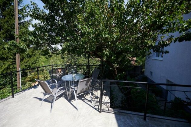 Lovely House Apartment Sarajevo - Photo5