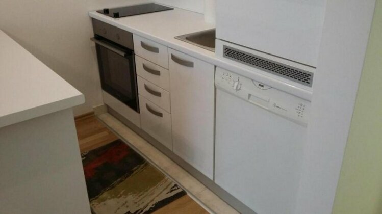 Luxury Studio Apartment Miljacka Sarajevo - Photo2