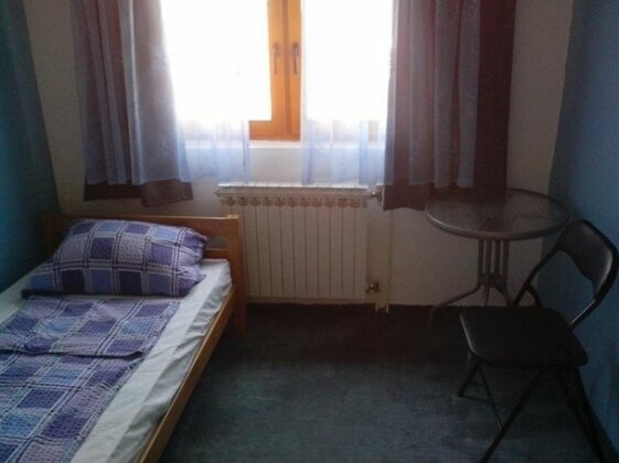 Mahala Guesthouse - Photo2