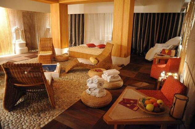 Merona Hotel - Photo4