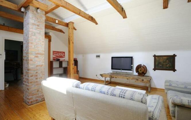 Noce Holiday Home - Photo5