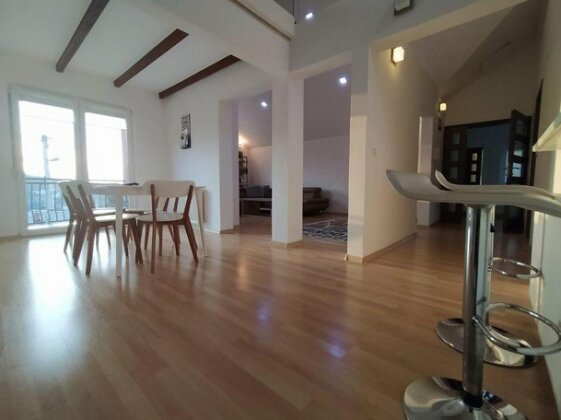 Oasis of Peace Modern House - Photo2