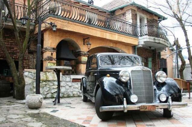 Plavi Zamak Hotel Sarajevo - Photo4