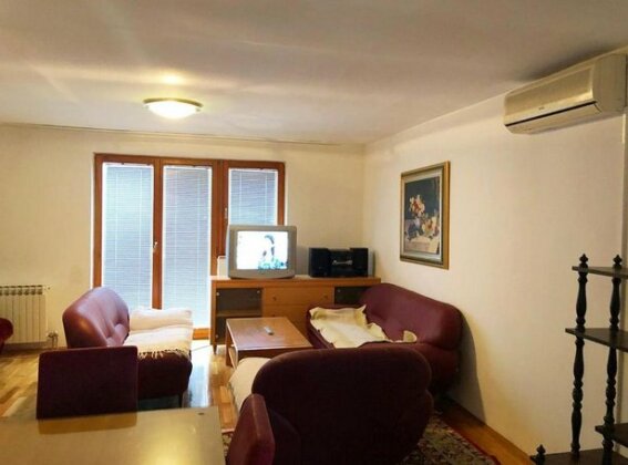 Sarajevo-Adi Apartments - Photo2
