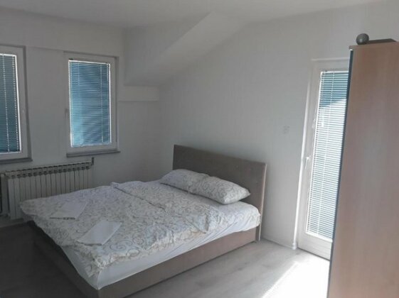Sobe Muharemovic - Photo2